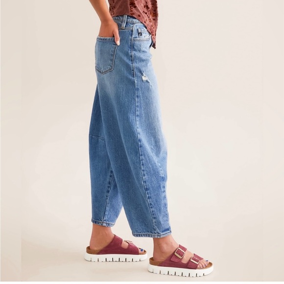 KanCan Light Blue Barrel Jeans Size 11 - Picture 2 of 9